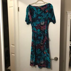 EUC Loft floral linen dress